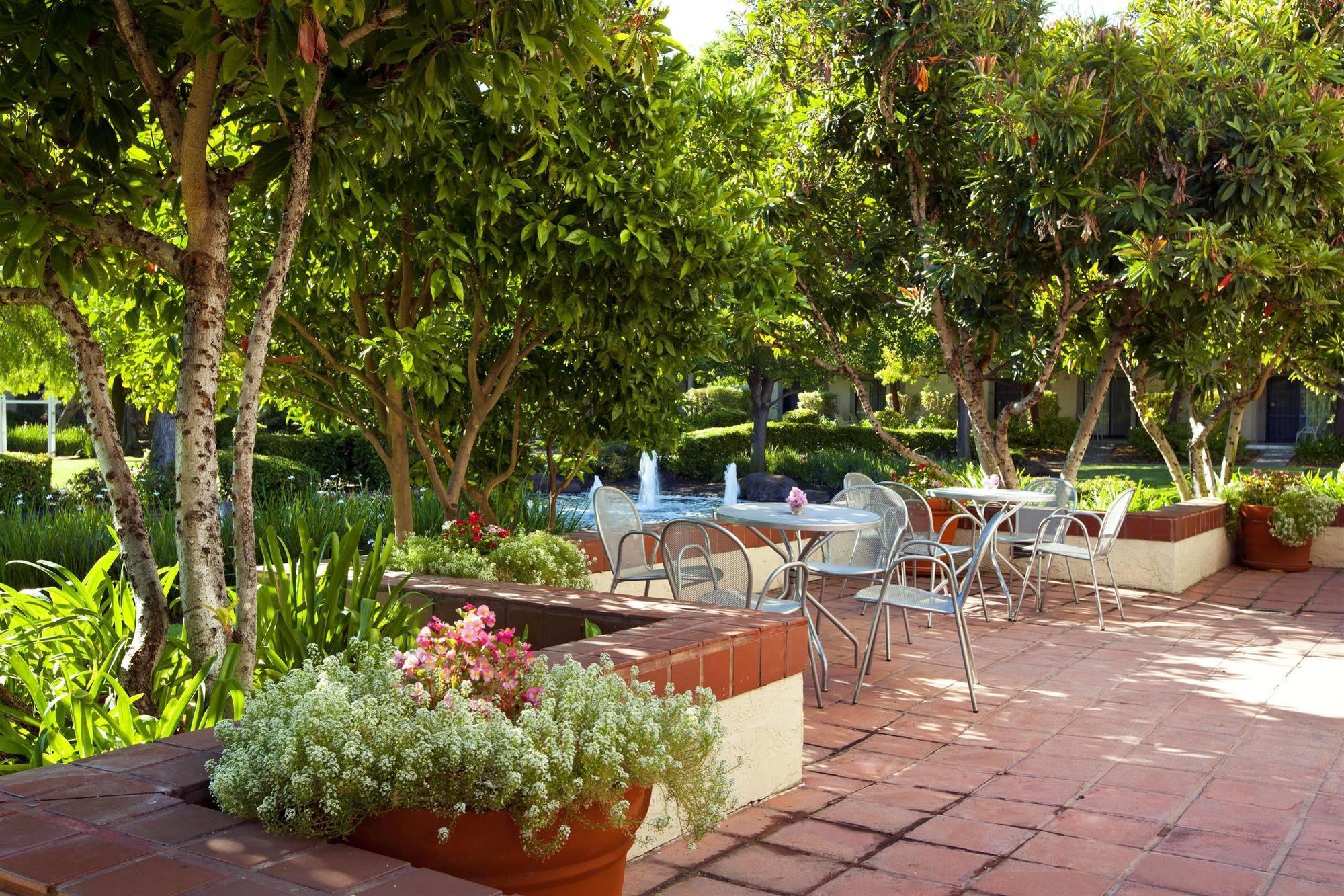 Four Points By Sheraton Pleasanton Restauracja zdjęcie