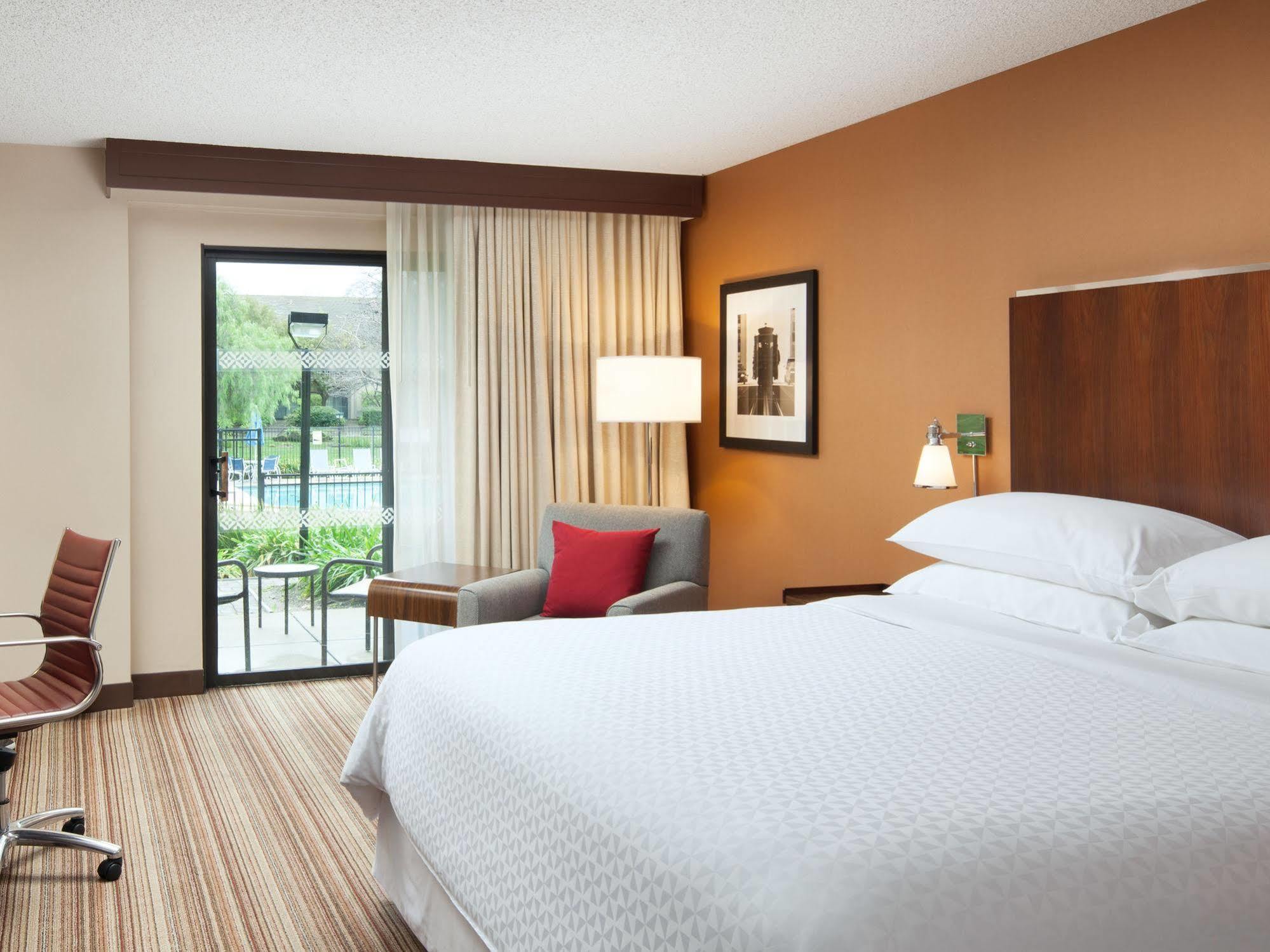Four Points By Sheraton Pleasanton Zewnętrze zdjęcie