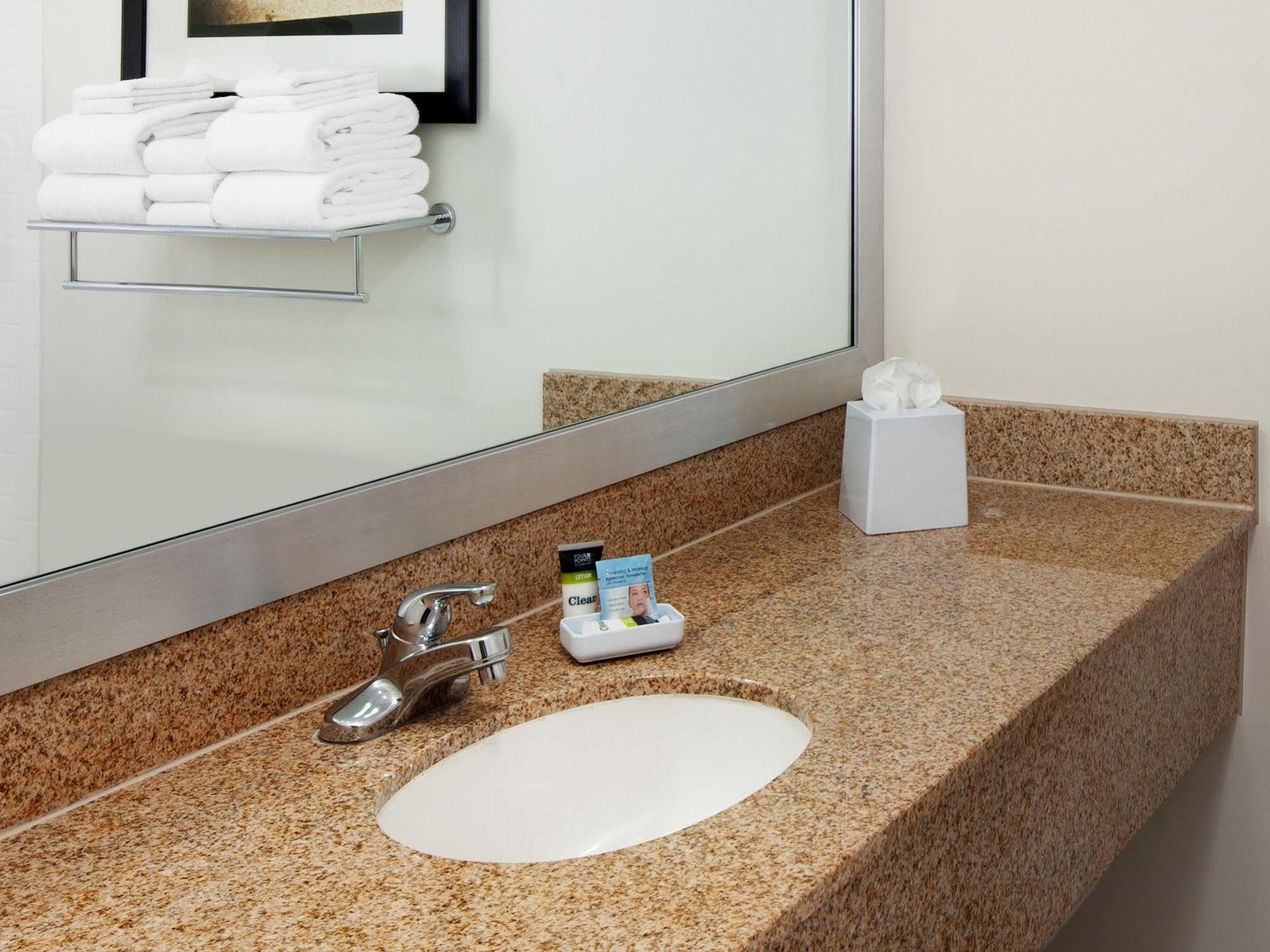 Four Points By Sheraton Pleasanton Zewnętrze zdjęcie